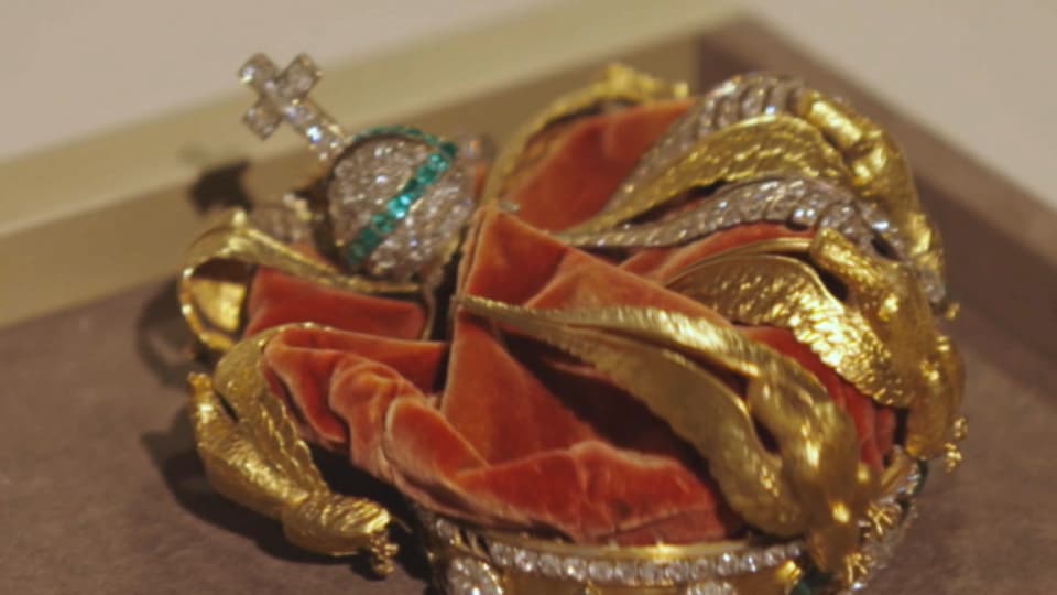 40fe91ca-a903-4768-901b-0df2c0419c97 La couronne de l’impératrice Eugénie au Louvre : état des lieux après le vol