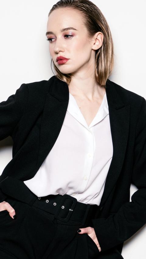 c3e53863-feb9-4f49-a8b2-27fa03c42241 Le phénomène du style des navetteurs : entre uniformité et économie