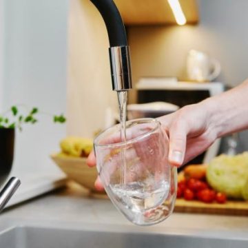 Précautions à prendre pendant les fortes chaleurs pour éviter l’hyponatrémie