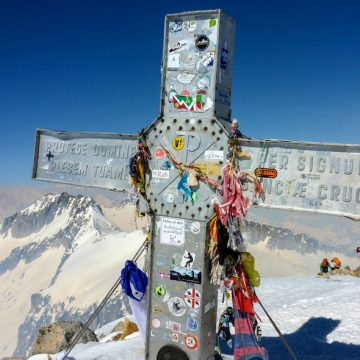 Katalonien Pyrenäen Pirineos La guerre des croix sur le pic d’Aneto