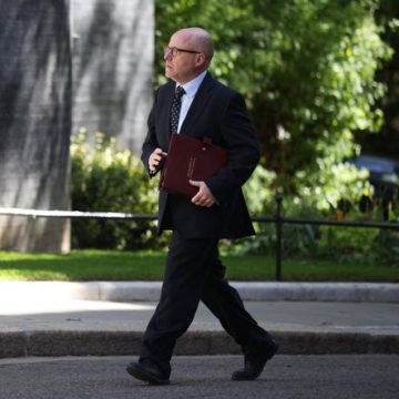 Émotion au Royaume-Uni suite à une décision judiciaire sur des viols de mineures