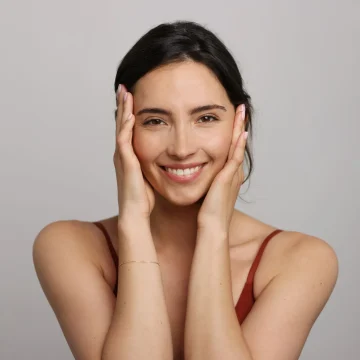 Le yoga facial : une routine beauté naturelle