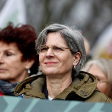 Les Déclarations de Sandrine Rousseau sur les Questions Politiques