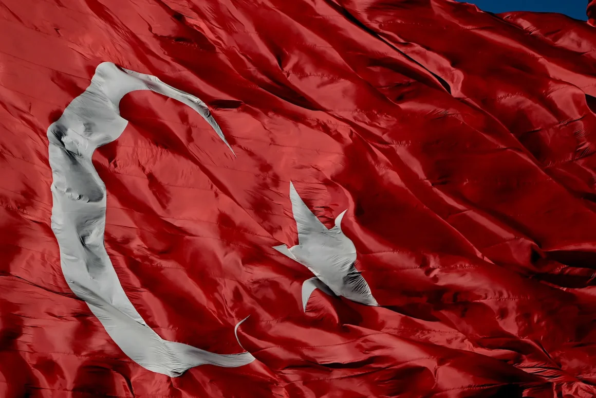 La politique nataliste controversée d’Erdogan face à l’hyperinflation turque