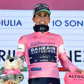 Afonso Eulalio conserve le maillot rose du Tour d’Italie 2026