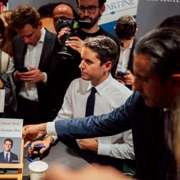 Critiques de l’héritage d’Emmanuel Macron par d’anciens ministres