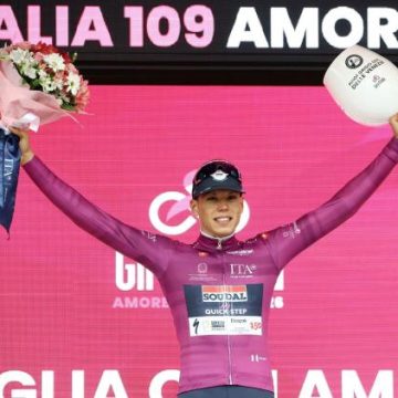 Paul Magnier endosse le maillot rose après une victoire au Tour d’Italie