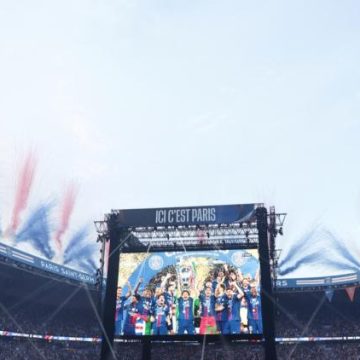 Le PSG célèbre son triomphe en Ligue des Champions