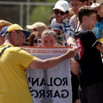 Contexte géopolitique à Roland-Garros : Le duel entre Oleksandra Oliynykova et Diana Shnaider