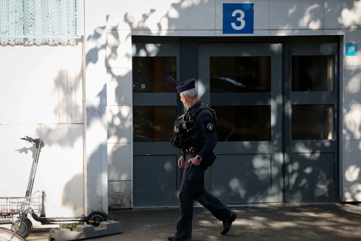 Appel à la Réflexion après une Tragédie à Nantes