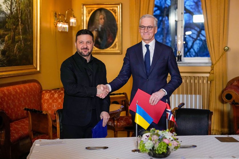 Zelensky Défend l’Expertise Ukrainienne en Sécurité Aérienne