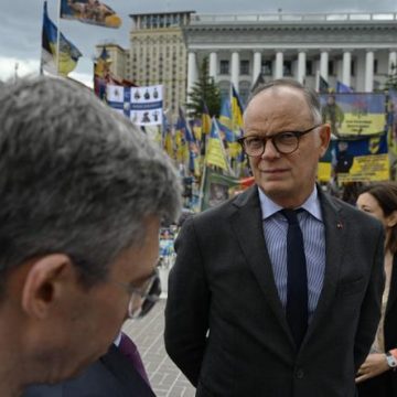 Réactions des politiques français aux critiques de Xenia Fedorova