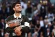 Carlos Alcaraz triomphe à Roland-Garros après une finale intense