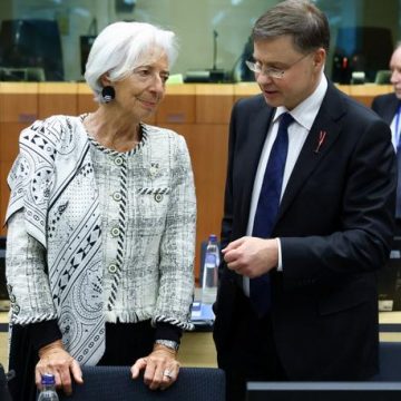 La croissance de la zone euro limitée et l’inflation préoccupante