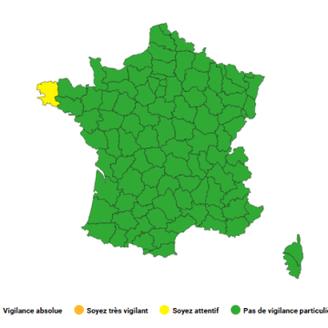 Vigilance Jaune Canicule en Finistère : Premières Chaleurs de 2026