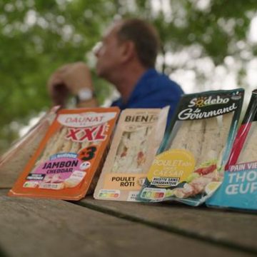 La restauration sur la route des vacances : enquête et reportage