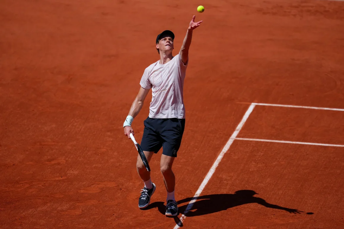 Élimination inattendue de Jannik Sinner à Roland-Garros