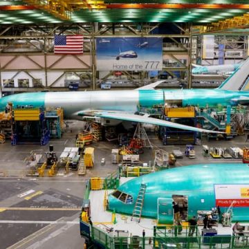 L’Usine Géante de Boeing à Everett: Un Monde à Part