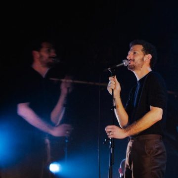 Le Spectacle Musical de Vincent Dedienne : Entre Rires et Mélancolie