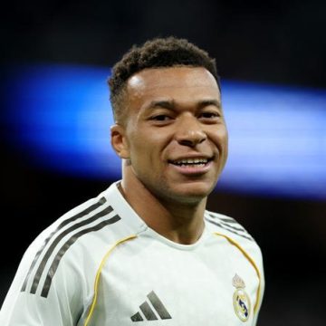 Le débat entre Kylian Mbappé et le Rassemblement national