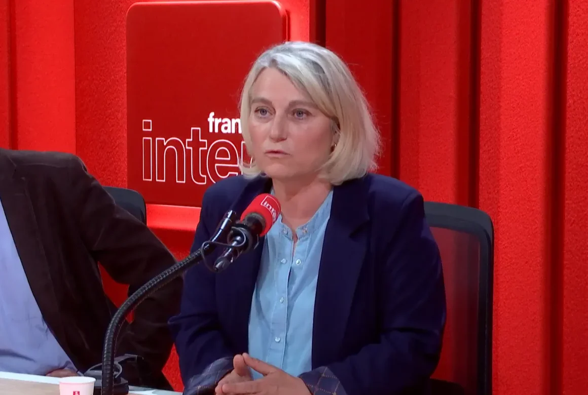 Mesures gouvernementales face aux cas contacts français de l’hantavirus