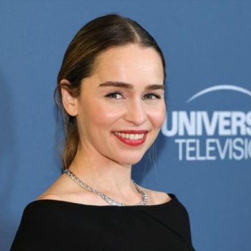 Emilia Clarke conteste les salaires exagérés de Game of Thrones
