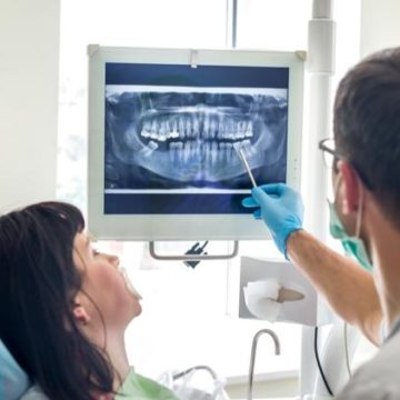 Suspension de dentistes pour refus d’utiliser des couronnes chinoises