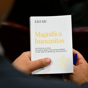 VATICAN-ENCYCLICAL-MAGNIFICA HUMANITAS-AI-POPE L’encyclique du pape Léon XIV sur l’intelligence artificielle