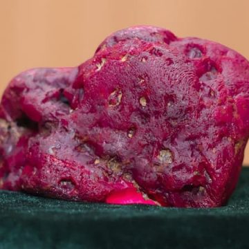Un immense rubis de 11.000 carats découvert en Birmanie