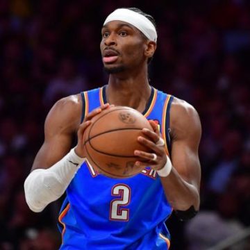 Shai Gilgeous-Alexander élu MVP pour la deuxième fois consécutive