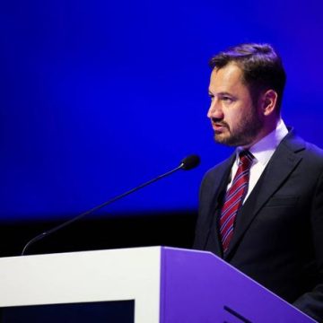 Destitution du maire de Cracovie: Un événement marquant pour la politique polonaise