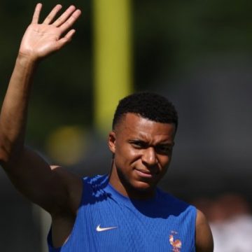 040a3d9e-ec75-4ef4-b628-194c1b03b441 Kylian Mbappé et sa possible nouvelle célébration de but