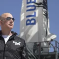 Jeff Bezos dévoile ses ambitions spatiales pour Blue Origin