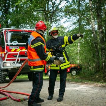 Préparation des Pompiers à la Forêt École en France