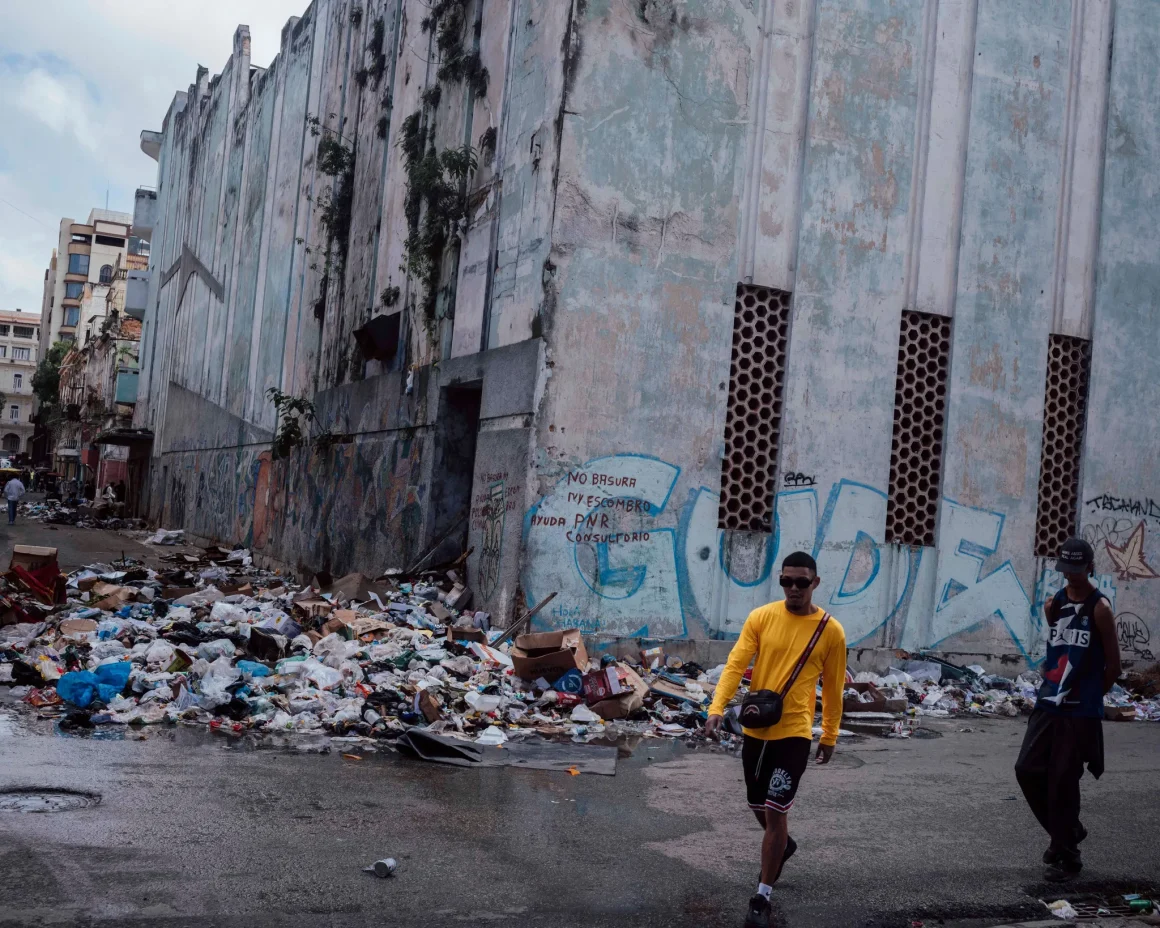 1465efa1-313d-4ebb-b6bc-174c62b5c800 Embargo pétrolier et crise en Cuba