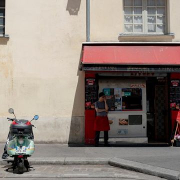 Conditions de Travail Difficiles pour les Restaurateurs par Temps de Canicule