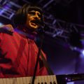 T-Pain émeut au festival Electric Forest avec un morceau inédit en hommage à Oliver Tree