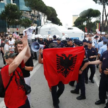 Manifestations en Albanie contre un projet touristique controversé