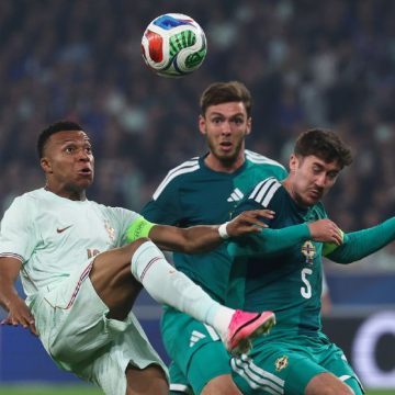L&rsquo;équipe de France se prépare pour la Coupe du Monde avec une victoire contre l&rsquo;Irlande du Nord