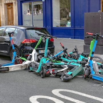 L’âge minimum pour l’utilisation des trottinettes électriques : enjeux et préoccupations