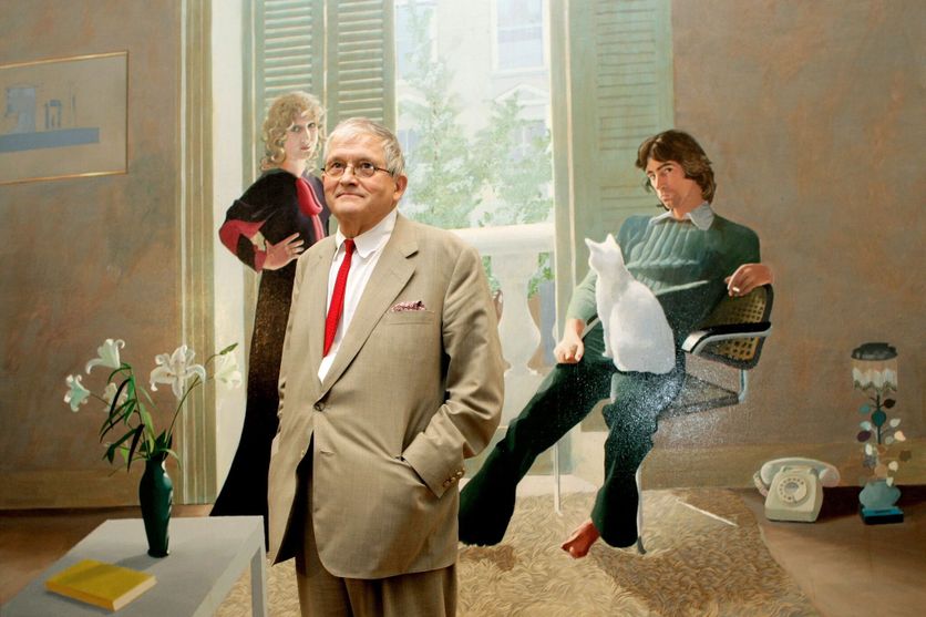British artist Hockney poses in front of double portrait in London David Hockney: Un Peintre Hors du Commun
