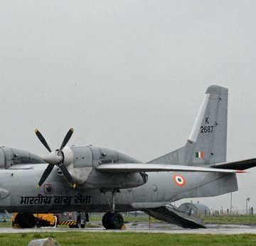 INDIA-KASHMIR-FLOOD Crash d’un avion militaire en Inde