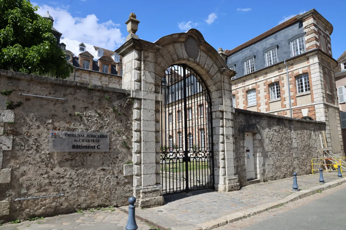72534551-717f-4e0c-80f1-c69cf3b440aa Le ministre de la Justice engage une numérisation totale des procédures