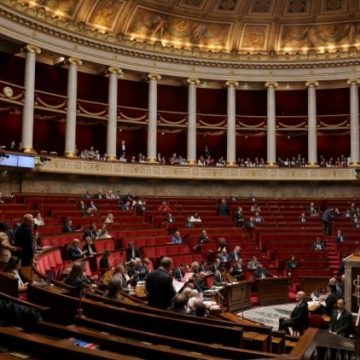 La loi sur l’IA et le droit d’auteur: enjeux et perspectives