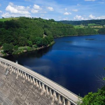 Le Parlement adopte une réforme des barrages hydroélectriques