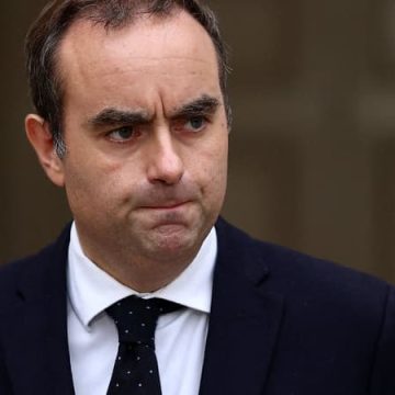 Réactions de Sébastien Lecornu aux Critiques sur la Crise Climatique