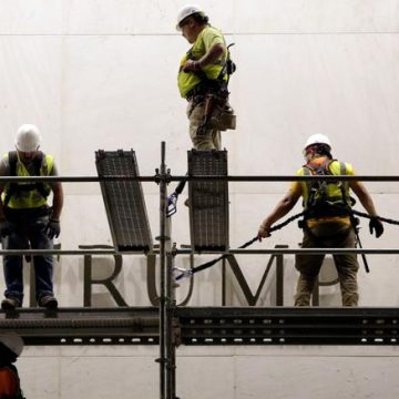 Le Kennedy Center retire le nom de Donald Trump