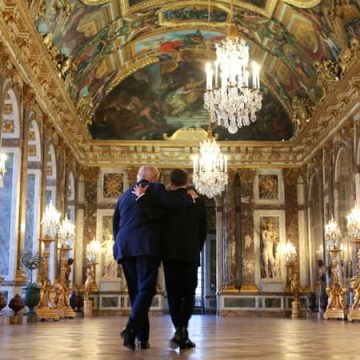 Donald Trump et Emmanuel Macron à Versailles : visite et signature historique