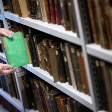 8ccc1122-1882-4d8e-91d5-5e175968226d Acquisition massive et numérisation de livres par l’IA : inquiétudes et enjeux