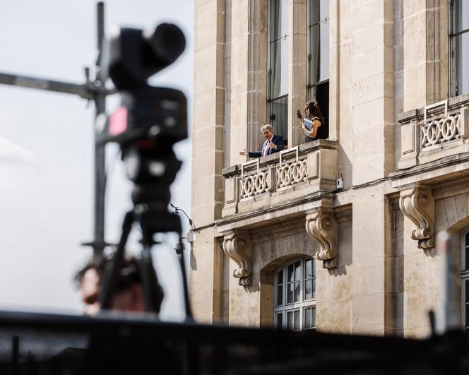 9ca25b4b-ead5-438f-baee-71d66576629c L’impact des réseaux sociaux sur la communication politique